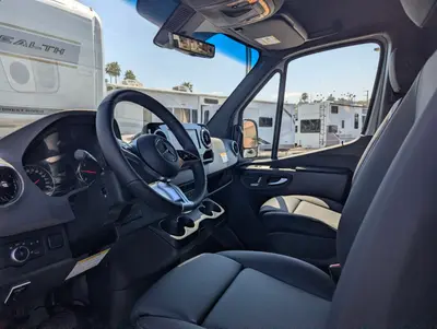 2027 Thor Motor Coach Tranquility photo 8