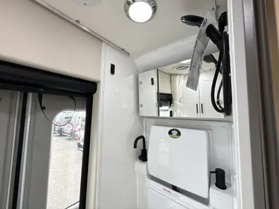 2027 Coachmen Beyond photo 40