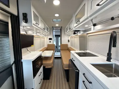 2027 Coachmen Beyond photo 44