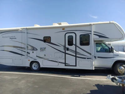 2015 HOLIDAY RAMBLER AUGUSTA exterior