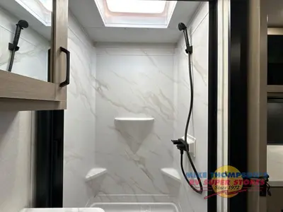 2026 Grand Design Imagine XLS photo 34