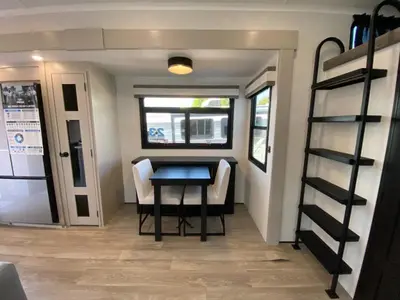 2027 Jayco North Point photo 23