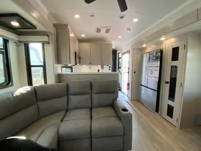 2027 Jayco North Point photo 25