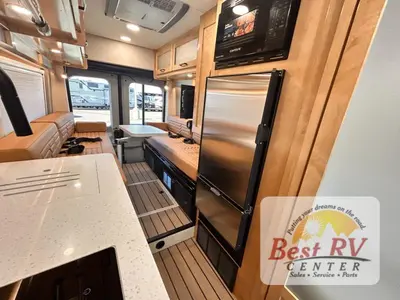 2027 Coachmen Beyond photo 28
