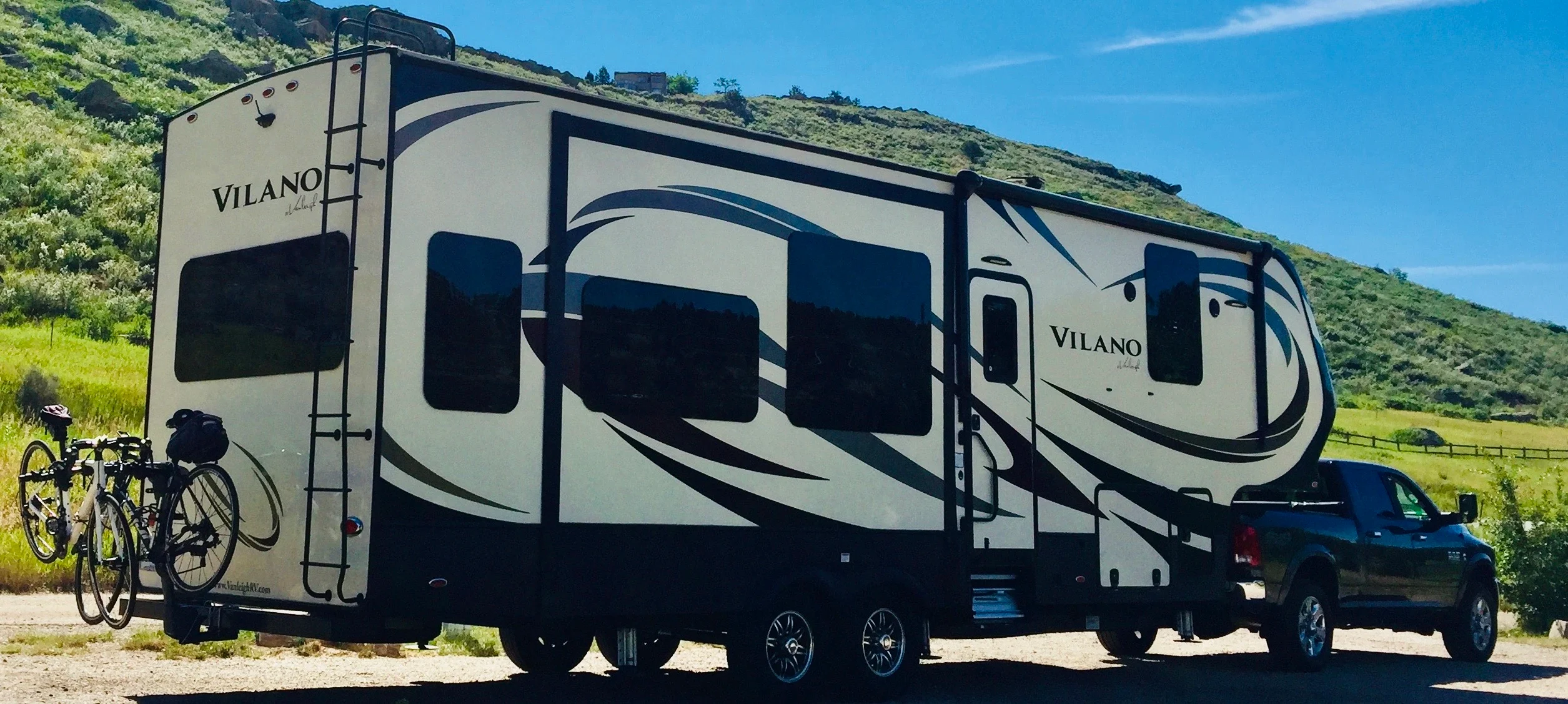 2017 VANLEIGH VILANO exterior