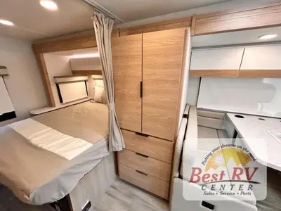 2027 Thor Motor Coach Delano Sprinter photo 34