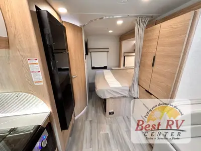 2027 Thor Motor Coach Delano Sprinter photo 32