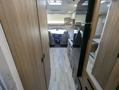 2027 Thor Motor Coach Four Winds photo 27