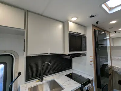 2027 Thor Motor Coach Four Winds photo 16