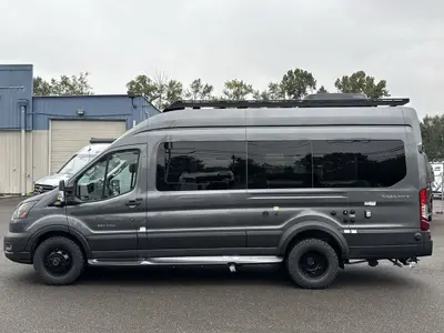 2027 Coachmen Beyond photo 6