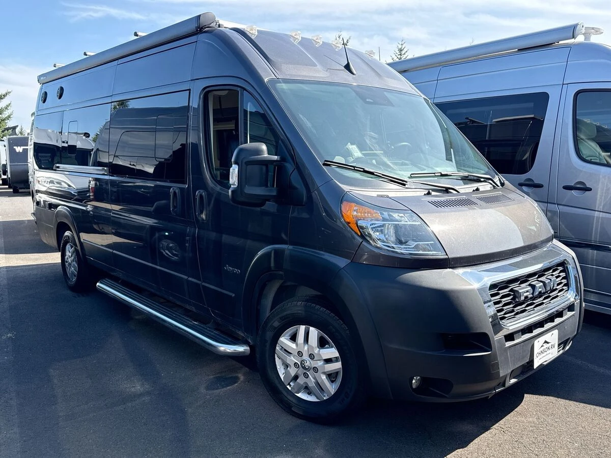 2023 Jayco Swift exterior