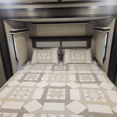 2021 GRAND DESIGN SOLITUDE photo 3
