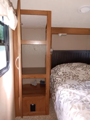 2018 COACHMEN CHAPARRAL LITE photo 20