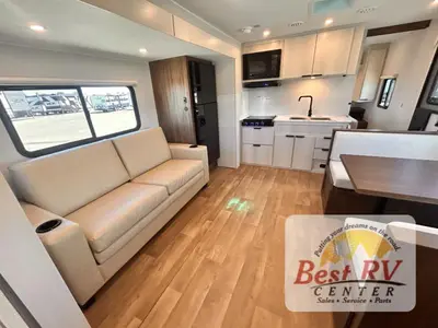 2027 Winnebago Access photo 35
