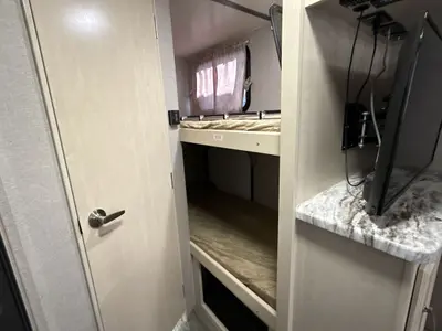 2019 Winnebago Micro Minnie photo 36
