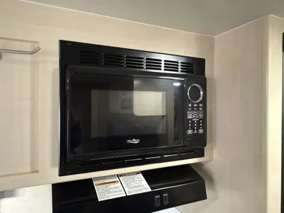 2019 Winnebago Micro Minnie photo 42