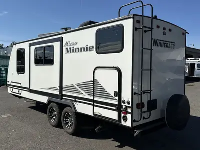 2019 Winnebago Micro Minnie photo 7