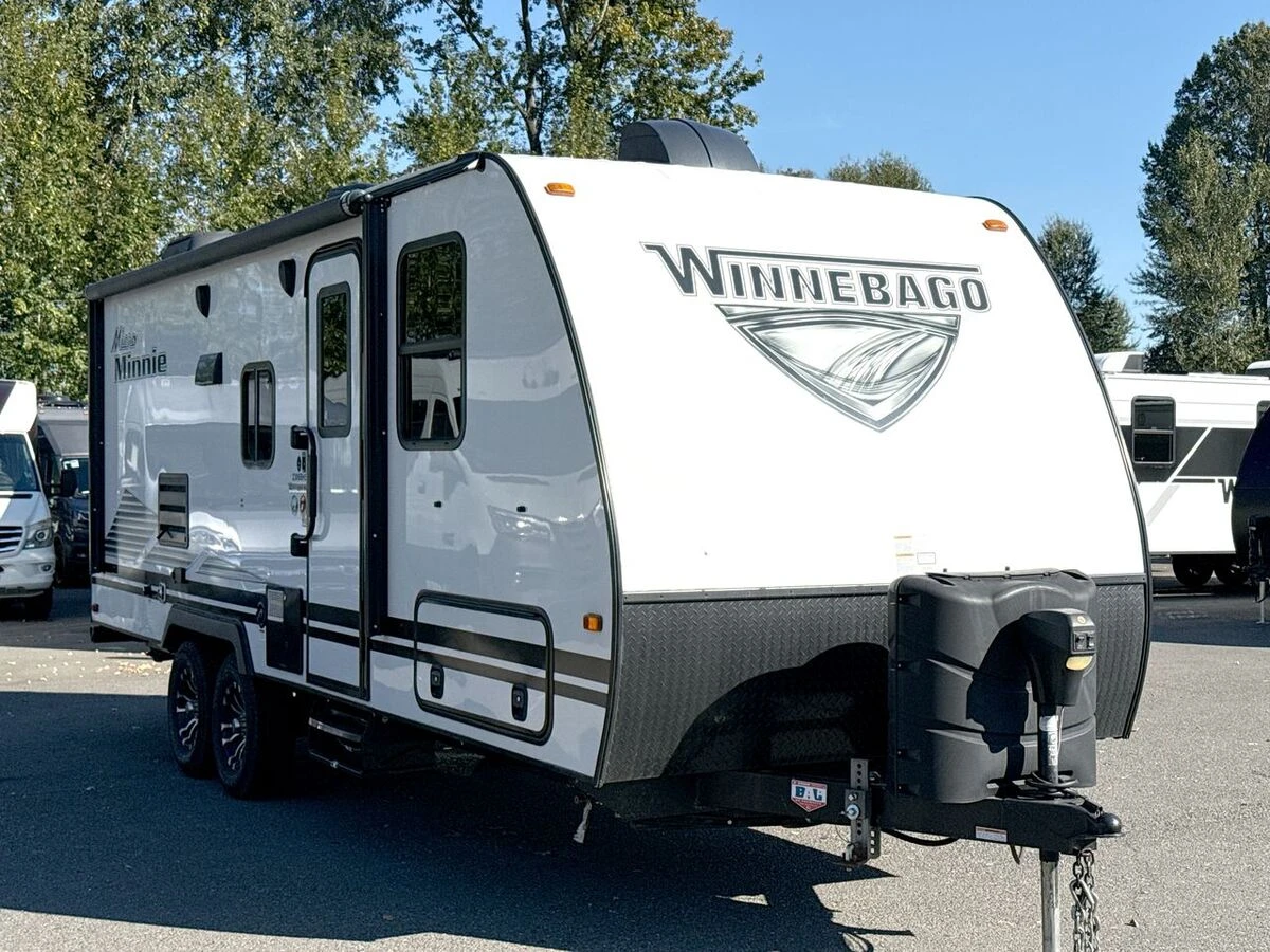 2019 Winnebago Micro Minnie exterior