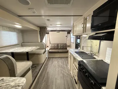 2019 Winnebago Micro Minnie photo 40