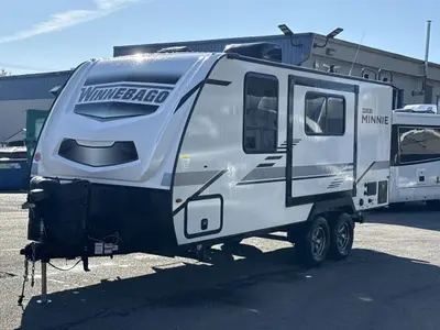 2021 Winnebago Micro Minnie photo 5