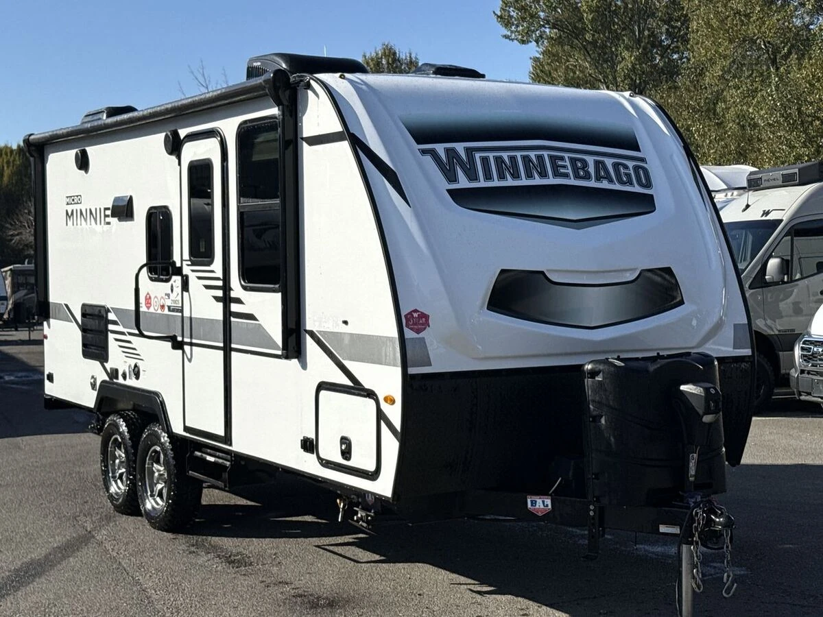 2021 Winnebago Micro Minnie exterior