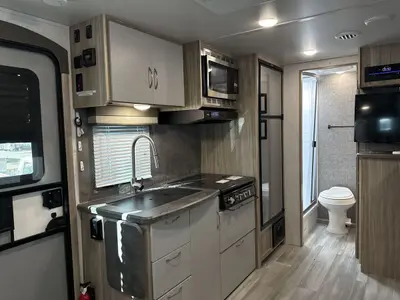 2021 Winnebago Micro Minnie photo 25