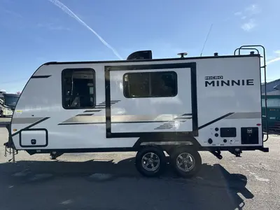 2021 Winnebago Micro Minnie photo 6