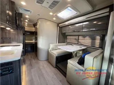2019 Holiday Rambler Prodigy photo 11