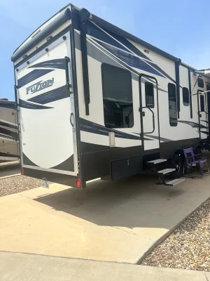 Used 2018 Keystone Fuzion 427