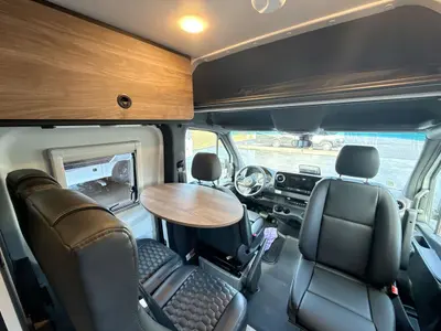 2027 Tiffin Motorhomes GH1 photo 18