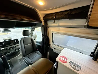 2027 Tiffin Motorhomes GH1 photo 12