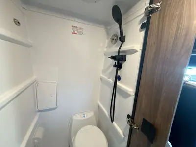 2027 Tiffin Motorhomes GH1 photo 40