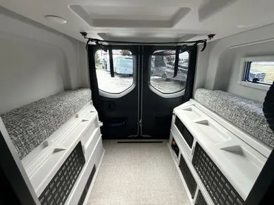 2027 Tiffin Motorhomes GH1 photo 15