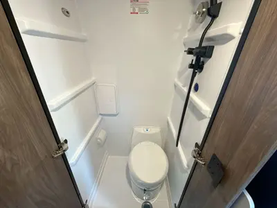 2027 Tiffin Motorhomes GH1 photo 39