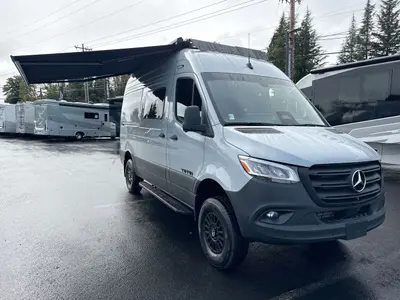 2027 Tiffin Motorhomes GH1 photo 21