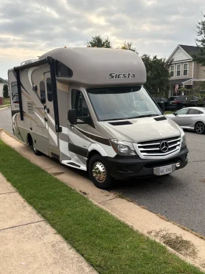 2014 THOR MOTOR COACH SIESTA photo 11