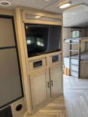 2020 CRUISER RV CORP SHADOW CRUISER ULTRA LITE photo 9
