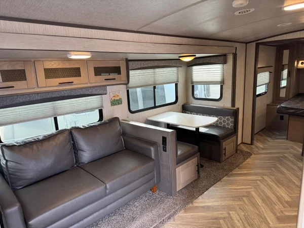 2020 CRUISER RV CORP SHADOW CRUISER ULTRA LITE exterior