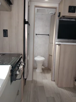 2024 WINNEBAGO MICRO MINNIE photo 17