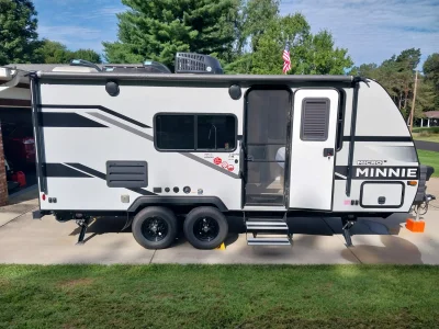 Used 2024 Winnebago Micro Minnie 2108FBS