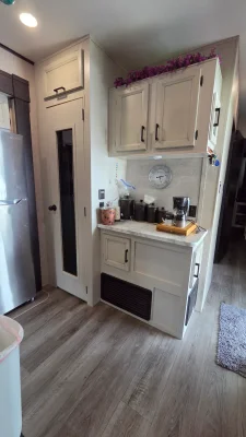 2023 JAYCO JAY FLIGHT BUNGALOW photo 4