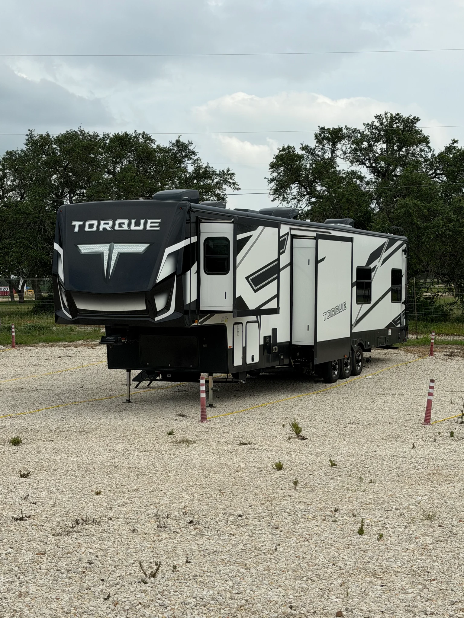 2024 HEARTLAND TORQUE exterior