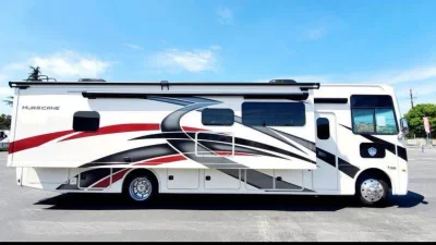 Used 2022 Thor Motor Coach Hurricane 34R