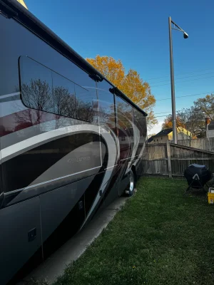 2018 THOR MOTOR COACH CHALLENGER photo 9
