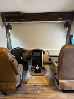 2018 THOR MOTOR COACH CHALLENGER photo 16