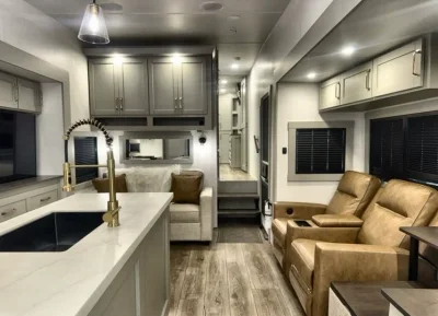 2025 BRINKLEY MODEL Z photo 5