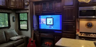 2017 DRV MOBILE SUITES AIRE photo 6