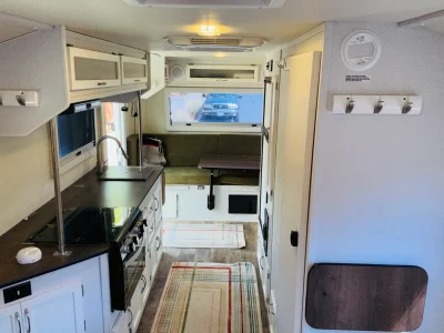 2025 ESCAPE TRAILER INDUSTRIES ESCAPE 23 photo 10