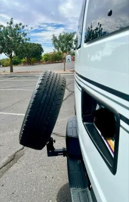 2012 ROADTREK SIMPLICITY photo 4