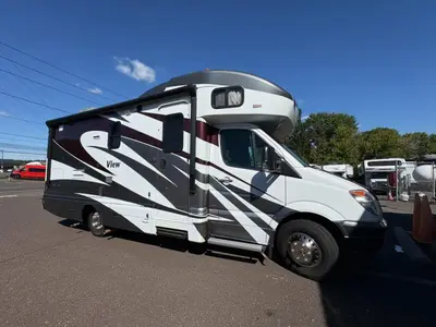 2013 Winnebago View photo 12